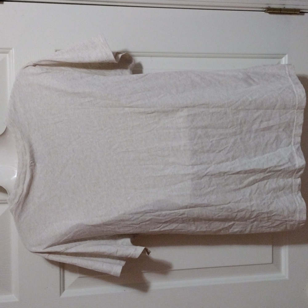 PINK Victoria's Secret "Let's Go Ghouls" Campus Tee XS 🆕 - Picture 6 of 7